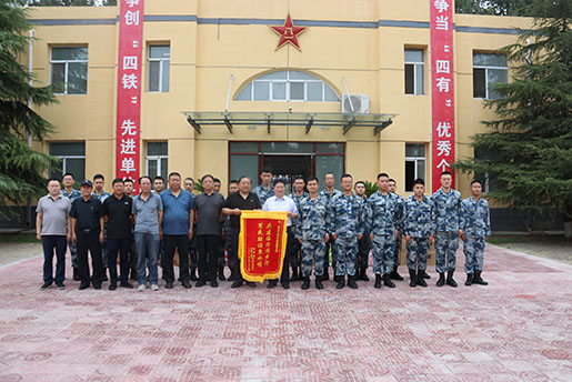 共建臨汾闊步行，軍民聯(lián)誼魚水情